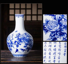 Load image into Gallery viewer, Elegant Blue and White Porcelain Vases