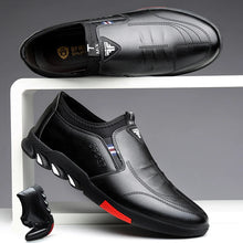 Load image into Gallery viewer, Men&#39;s Leather Casual Soft-Soled Non-Slip Breathable Sneakers Shoes