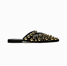 Load image into Gallery viewer, Women Studs Gladiator Sandals Causal Flat Shoes