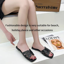 Load image into Gallery viewer, Women Flat Luxury Outdoor Beach Flip Flops