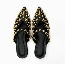Load image into Gallery viewer, Women Studs Gladiator Sandals Causal Flat Shoes