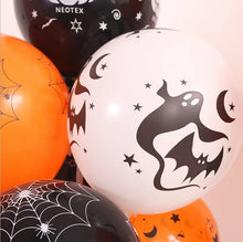 Load image into Gallery viewer, 30/10Pcs Scary Halloween Balloons Kids Toys Pumpkin Skeleton Ghost Bar Party Decor Balloon Halloween Black Orange Latex Balloon