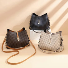 Load image into Gallery viewer, Women Bucket Crossbody Bag Vintage Tassel Designer Messenger Bag