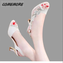 Load image into Gallery viewer, Women Crystal High Quality Round Toe Square Heels Sandals